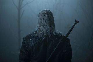 Zničil ho odchod Henryho Cavilla, nebo chamtivost tvůrců? Z vlajkové lodi Netflixu zbyl jen stín a zmar